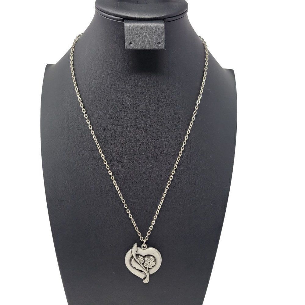 Vintage Signed R. Tennesmed Sweden Pewter Necklace Carved‎ Heart Flower Pendant
